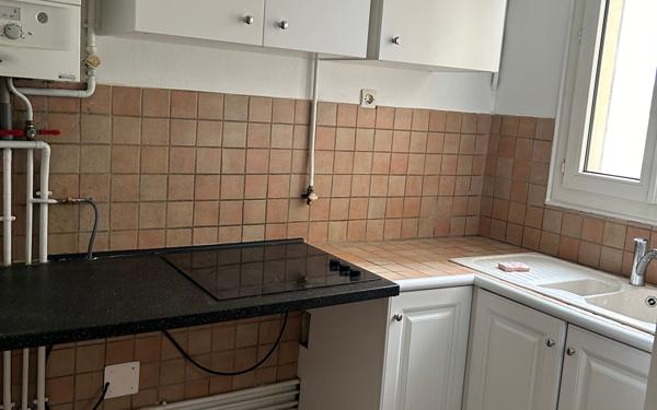 Appartement à louer    3 pièces • 58,67 m2 Châtillon