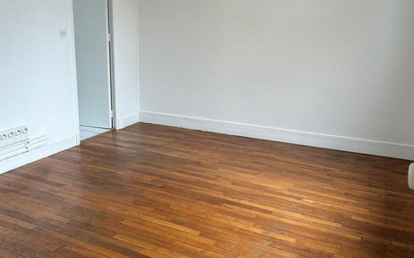 Appartement à louer    3 pièces • 58,67 m2 Châtillon