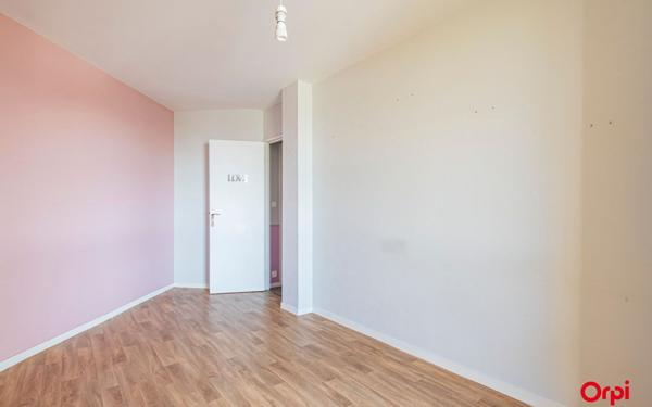 Appartement à vendre    3 pièces • 77 m2 Reims