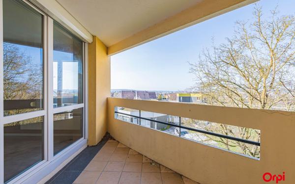 Appartement à vendre    3 pièces • 77 m2 Reims