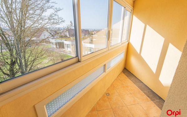 Appartement à vendre    3 pièces • 77 m2 Reims