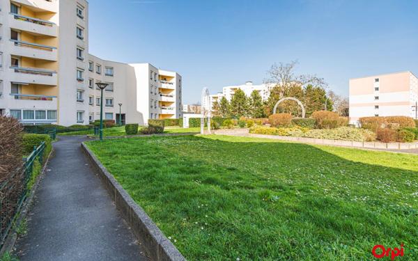 Appartement à vendre    3 pièces • 77 m2 Reims