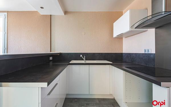 Appartement à vendre    3 pièces • 77 m2 Reims