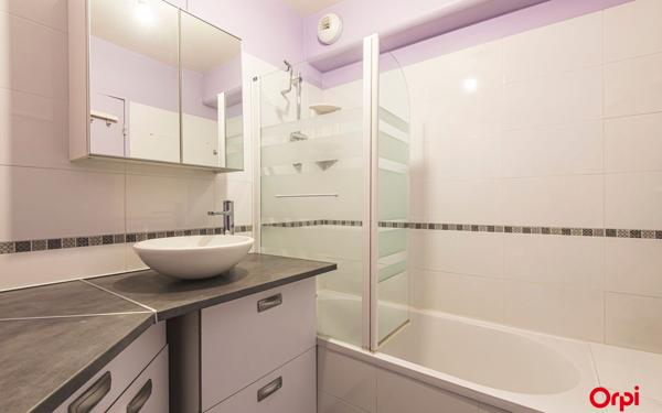 Appartement à vendre    3 pièces • 77 m2 Reims