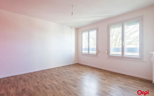 Appartement à vendre    3 pièces • 77 m2 Reims