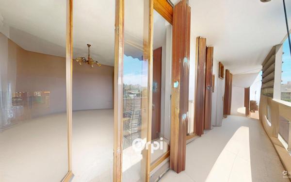 Appartement à vendre    2 pièces • 41 m2 Hyères