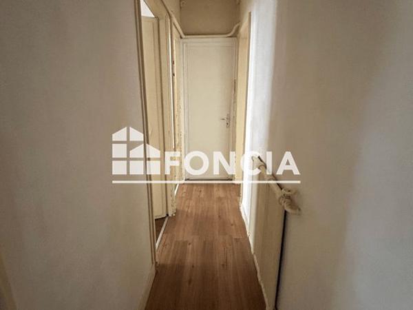 Location Appartement 4 pièces 75.09 m² - 11 RUE URVOY DE ST BEDAN Nantes 44000