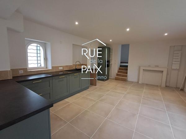 86100 CHATELLERAULT Charmante maison rénovée Chatellerault