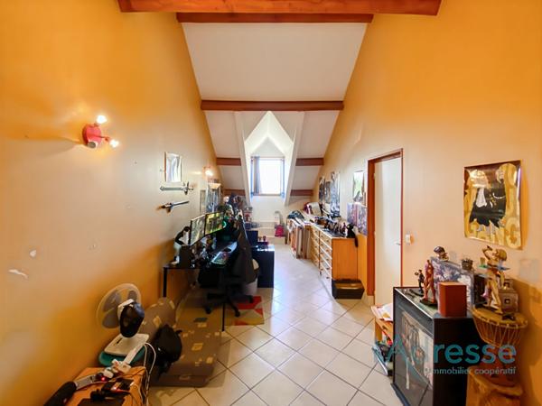 Maison familiale avec cachet 146 m² habitables Terrain clos de 1756 m² Boissy-sous-Saint-Yon