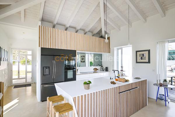 Vente
                Maison213 m² - 6 Pièces -
                    BIDART (64210)
