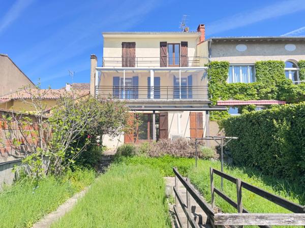 Maison à VALENCE D'AGEN (82)