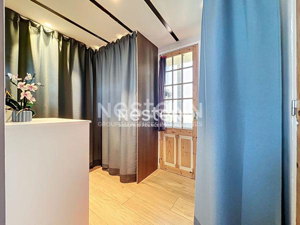 GOLFE JUAN - Maison 103m² - 5 pièces - Garage - Proche plages - Sud - Jardin et Jacuzzi