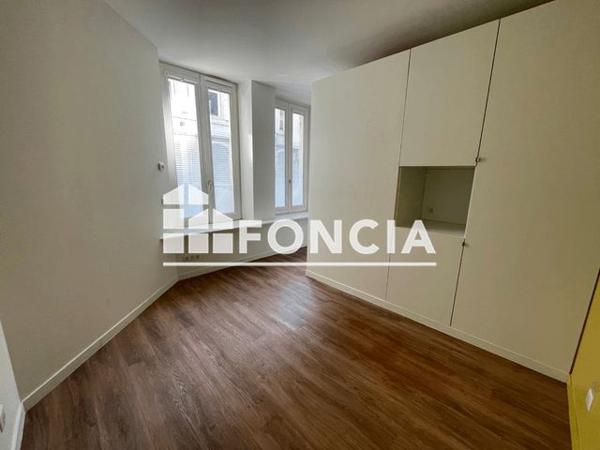 Location Studio 28.5 m² - 31 RUE SAINT NICOLAS Nancy 54000