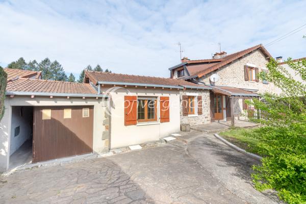 Maison
                                                                                                                                                                                                                                                                                                                        4 pièce(s)                                                                                                                                                                                                          2 chambre(s)                                                                                                                                                                                                          85  m²