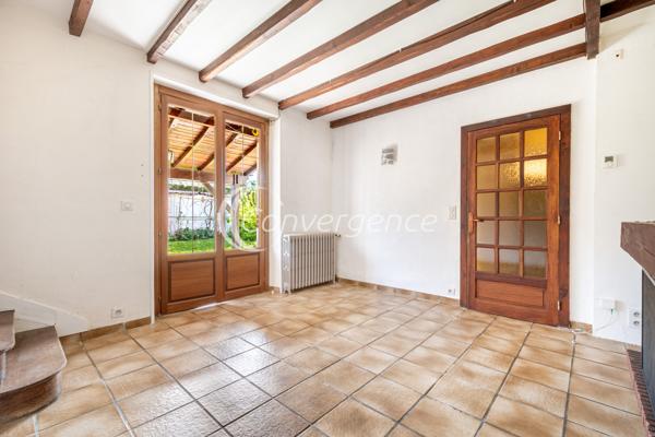 Maison
                                                                                                                                                                                                                                                                                                                        4 pièce(s)                                                                                                                                                                                                          2 chambre(s)                                                                                                                                                                                                          85  m²