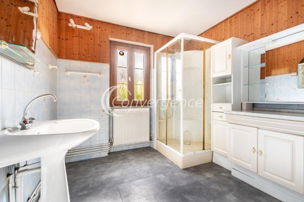 Maison
                                                                                                                                                                                                                                                                                                                        4 pièce(s)                                                                                                                                                                                                          2 chambre(s)                                                                                                                                                                                                          85  m²