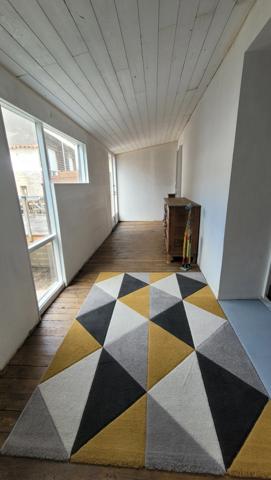 Surgères maison 4 pièces avec dépendances et piscine