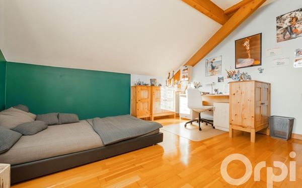 Maison à vendre    5 pièces • 150 m2 Veigy-Foncenex