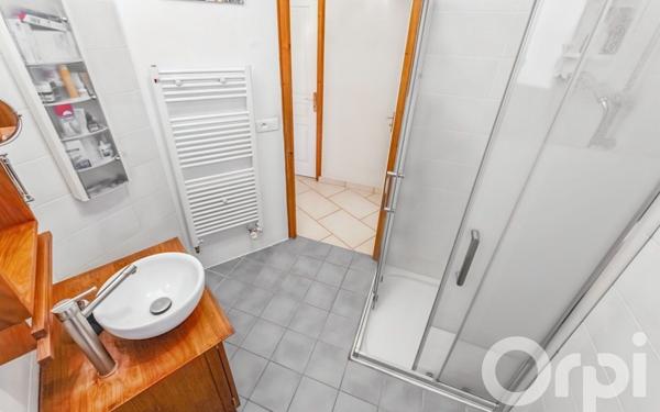 Maison à vendre    5 pièces • 150 m2 Veigy-Foncenex