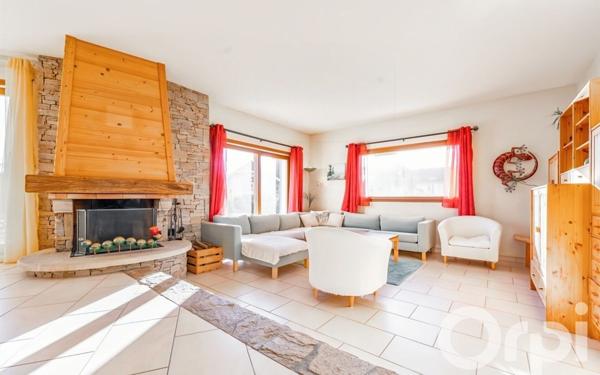 Maison à vendre    5 pièces • 150 m2 Veigy-Foncenex