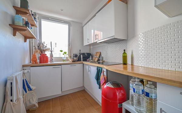 Appartement à vendre    3 pièces • 63 m2 Paris 18