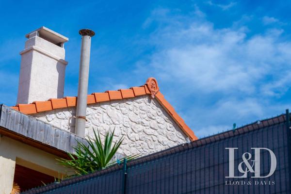 Village de l'Estaque-13006-Marseille - Rare- Maison de ville rénovée avec charme.