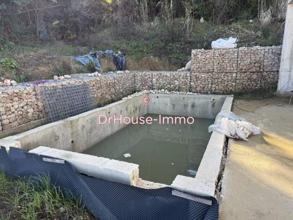 Maison à vendre 5 pièces de 221 m²