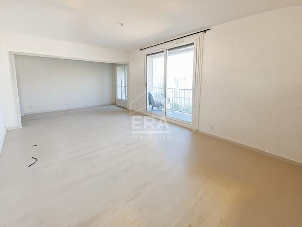 Appartement Salon De Provence 5 pièce(s) 90 m2