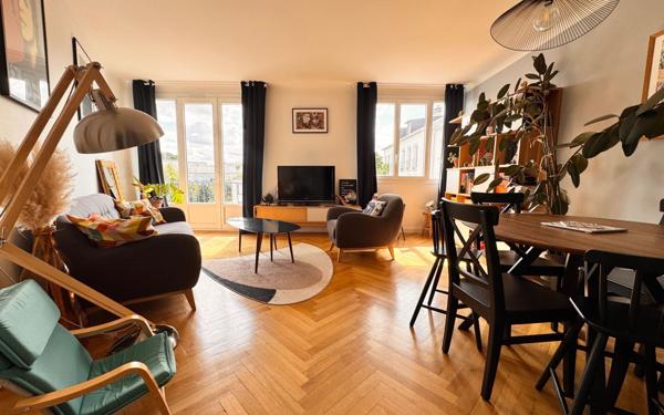 Appartement à vendre    3 pièces • 75,60 m2 Nantes