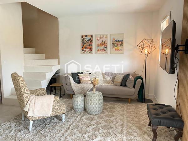 Maison Saint-Raphaël avec suite de plain pied et piscine