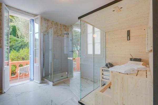 Villa de charme avec piscine, aux portes de Monaco, dans un environnement privilégiée