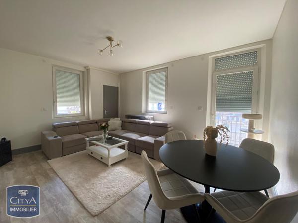 Appartement à louer 4 pièces 90.76m²