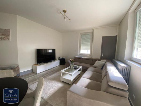 Appartement à louer 4 pièces 90.76m²