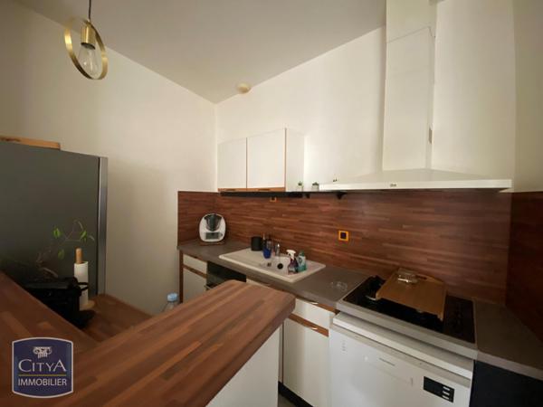 Appartement à louer 4 pièces 90.76m²