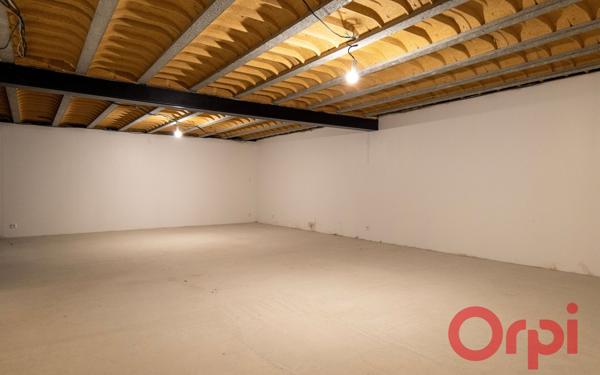 Maison à vendre    4 pièces • 190 m2 Creuzier-le-Vieux