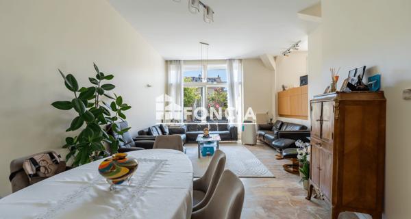 À vendre Maison 5 pièces 138 m² - Paris 75019