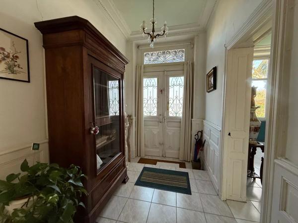 Belle Maison de Maître avec appartement indépendant