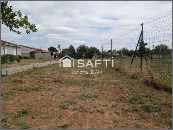 Terrain constructible de 640 M2