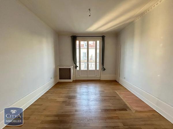 Appartement à louer 3 pièces 71.04m²
