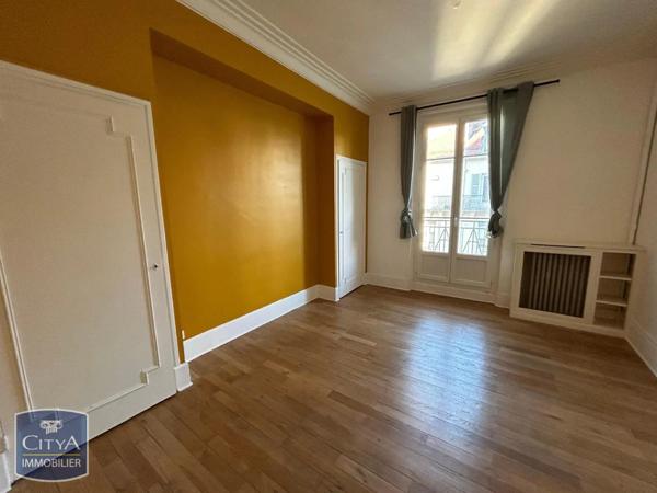 Appartement à louer 3 pièces 71.04m²