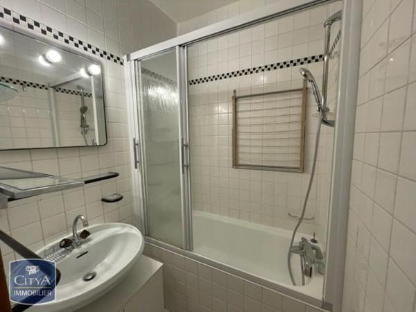 Appartement à louer 2 pièces 59.09m²