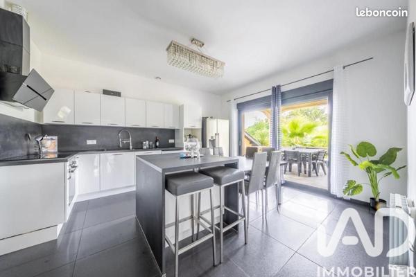 Maison (prestige) à vendre 18 pièces 680 m² Cavignac