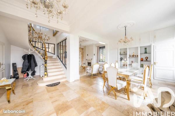 Maison (prestige) à vendre 18 pièces 680 m² Cavignac
