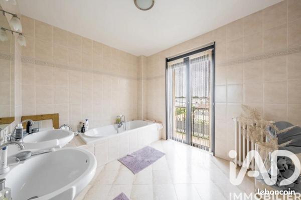 Maison (prestige) à vendre 18 pièces 680 m² Cavignac