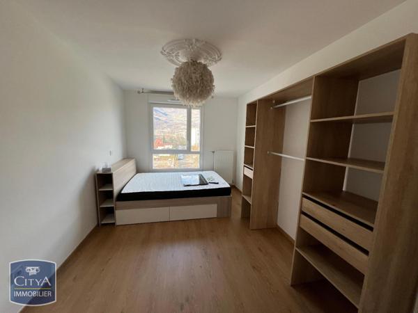 Appartement à louer 2 pièces 46.62m² Échirolles (38130)