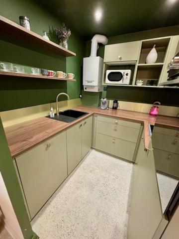 Très beau 3 PIECES EN REZ DE CHAUSSEE