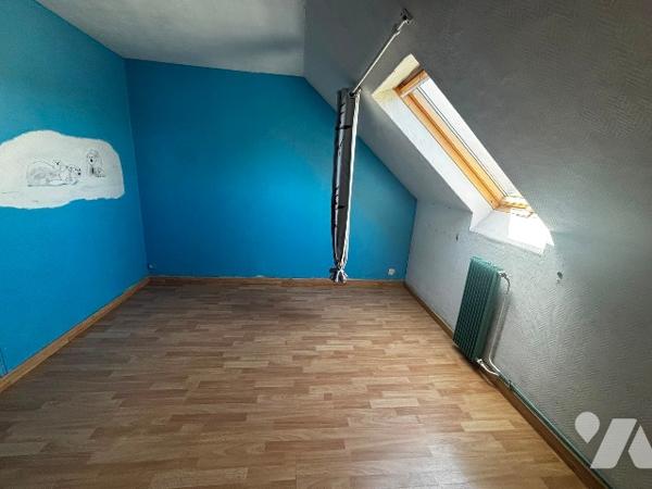 Maison familiale avec garage et jardin – Idéal premier achat ou investissement !