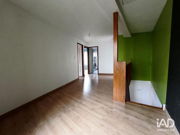 Location appartement 3 pièces 100 m² Saint-Saulge