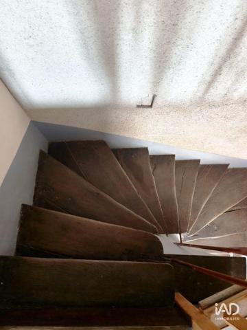 Location appartement 3 pièces 100 m² Saint-Saulge
