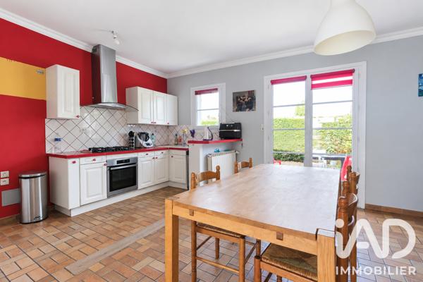 Maison à vendre 7 pièces 175 m² Essarts-en-Bocage